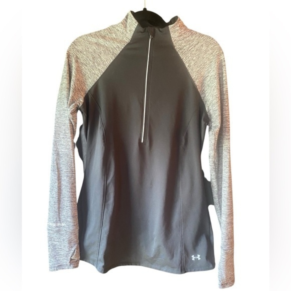 UNDER ARMOUR Threadborne
Run 1/2 Zip Pullover Top Black
Gray Thumb Holes Size M